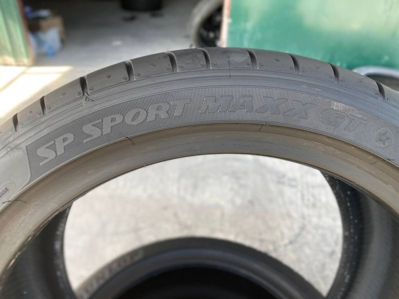 275/35R19 Dunlop SP Sport Maxx GT 01151 фото