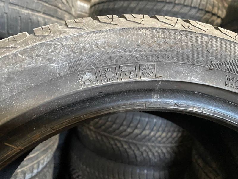 215/45R16 Vredestein Quatrac 5 0318 фото