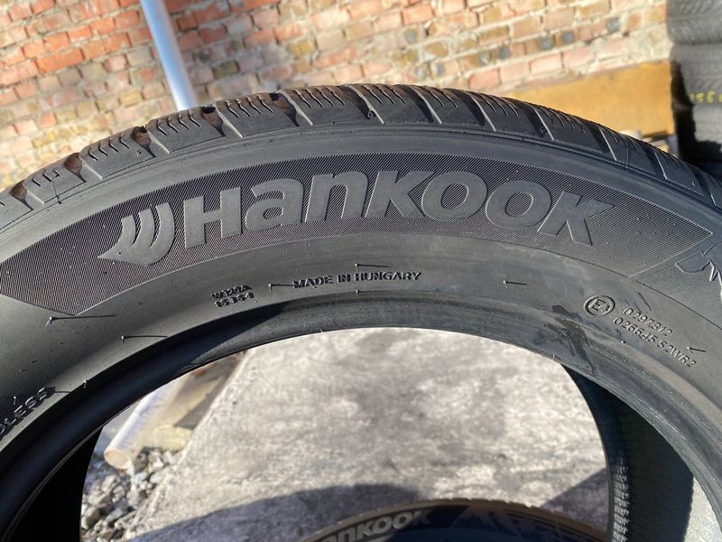 235/55R18 Hankook Winter I`Cept evo2 SUV 01841 фото