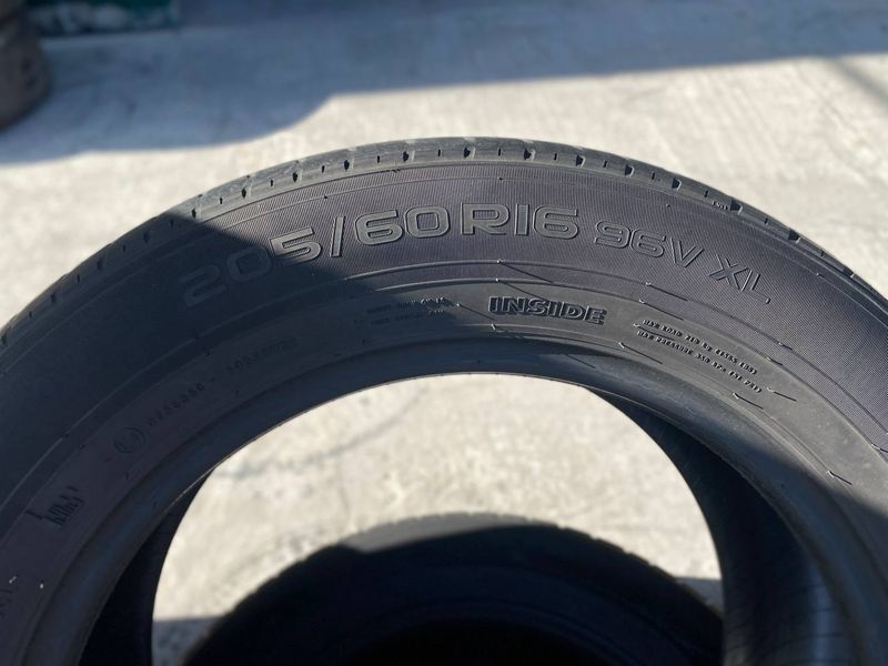 205/60R16 Nokian Line 01048 фото