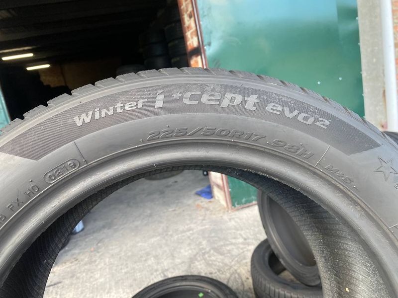 225/50R17 Hankook Winter I`Cept evo2 01559 фото