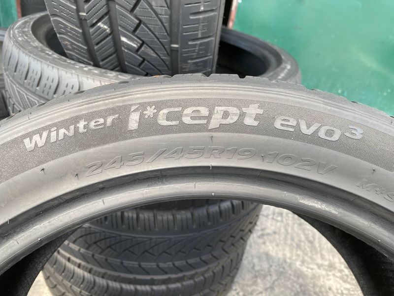 245/45R19 Hankook Winter I`Cept evo3 01511olx фото