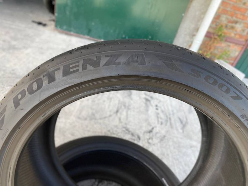 275/35R19 Bridgestone Potenza S007 01152olx фото