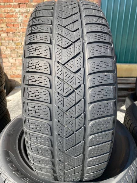 215/60R16 Pirelli Sottozero 3 0694 фото