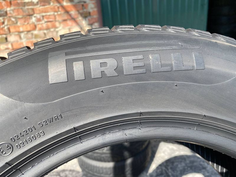 215/60R16 Pirelli Sottozero 3 0694 фото