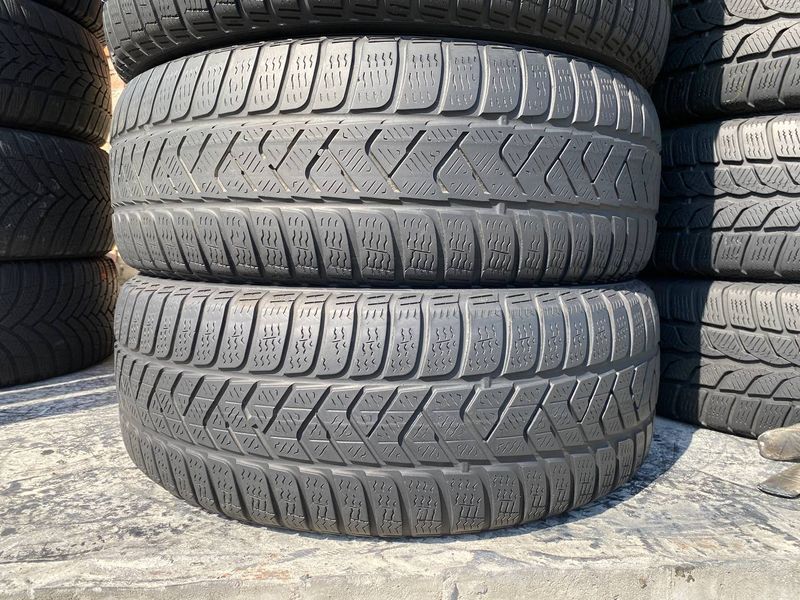 215/60R16 Pirelli Sottozero 3 0694 фото