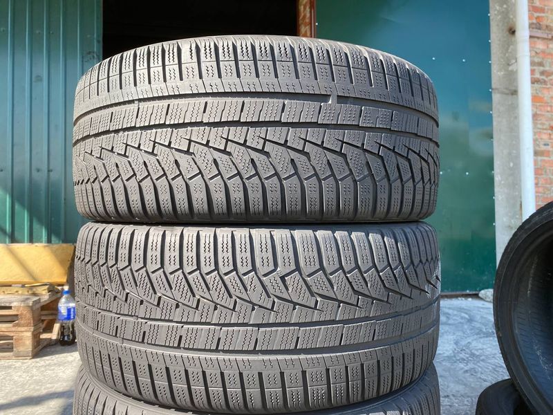 225/40R18 Hankook Winter I`Cept evo2 0848olx фото