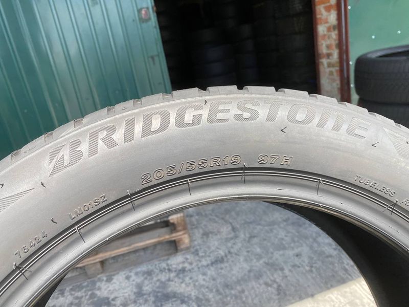 205/55R19 Bridgestone Blizzak LM001 01512olx фото