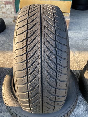 205/60R16 Goodyear UltraGrip 8 0659 фото