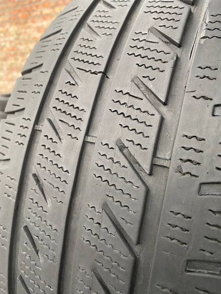 235/65R16C Goodyear Vector 4Seasons 01857 фото