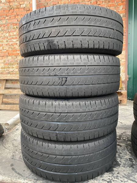 235/65R16C Goodyear Vector 4Seasons 01857 фото