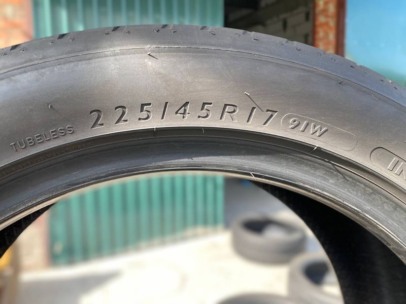 225/45R17 Dunlop Sport Maxx RT 0289olx фото