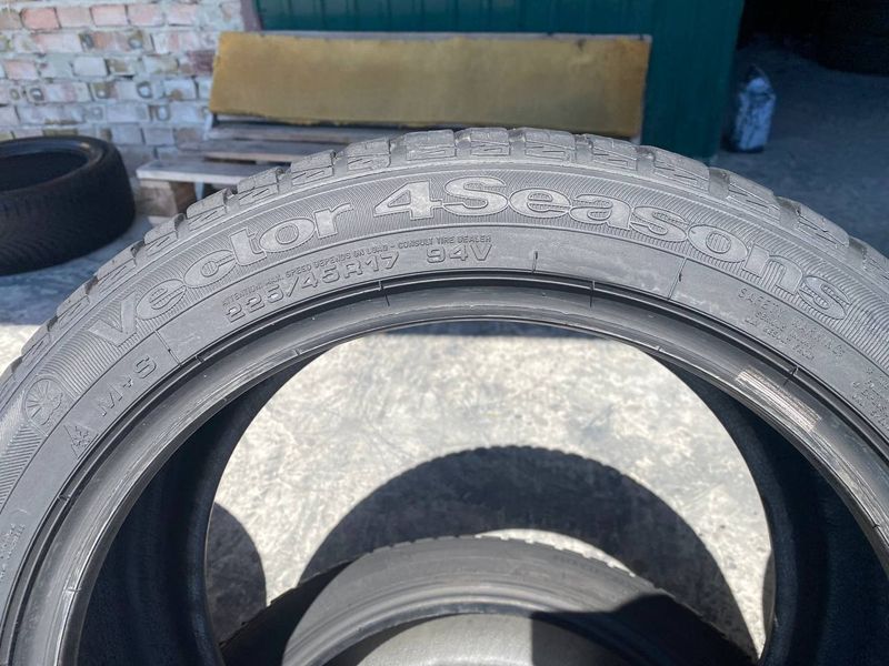 225/45R17 Goodyear Vector 4Seasons 0332 фото