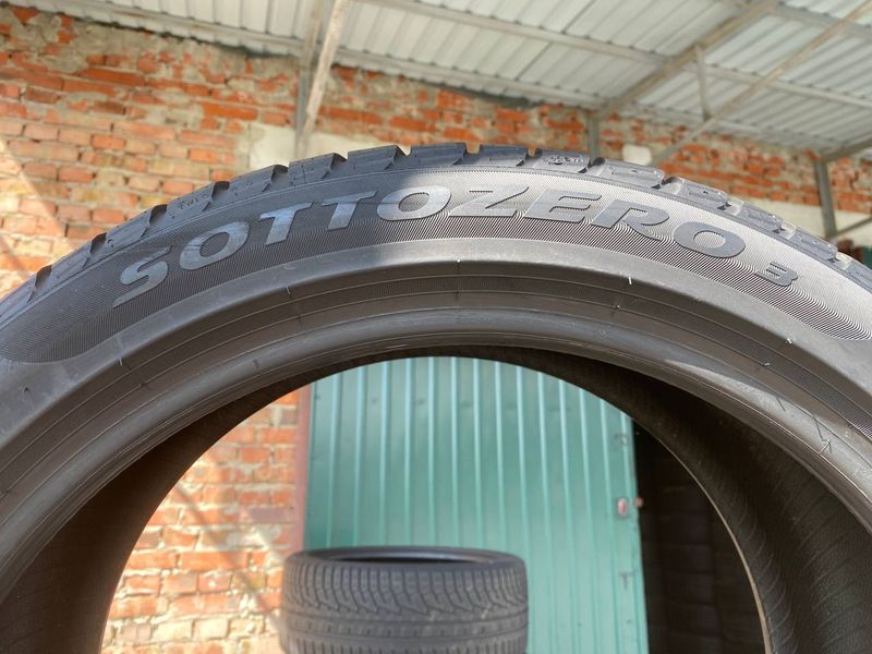 225/45R18 Pirelli Sottozero 3 d0334olx фото