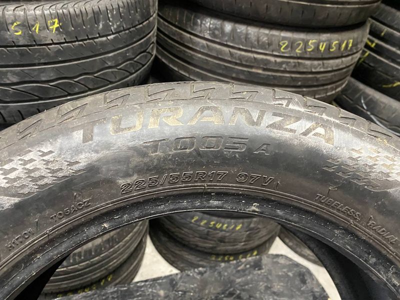 225/55R17 Bridgestone Turanza T005 A Md0372 фото