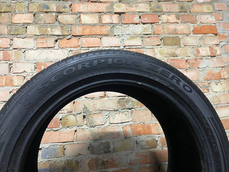 255/45R20 Pirelli Scorpion Zero d0106 фото