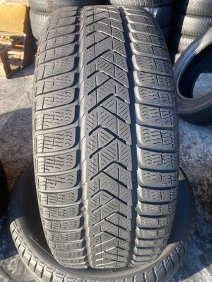 235/60R16 Pirelli Sottozero 3 01795 фото