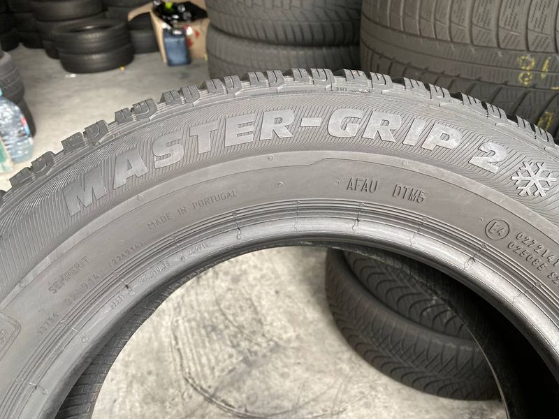 165/70R14 Semperit Master-Crip 2 0401olx фото