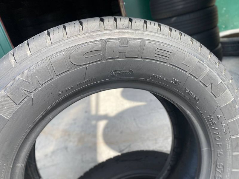 195/70R15 Michelin Agilis 41 01000 фото