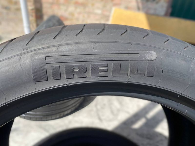 255/40R19 Pirelli P Zero d0151 фото