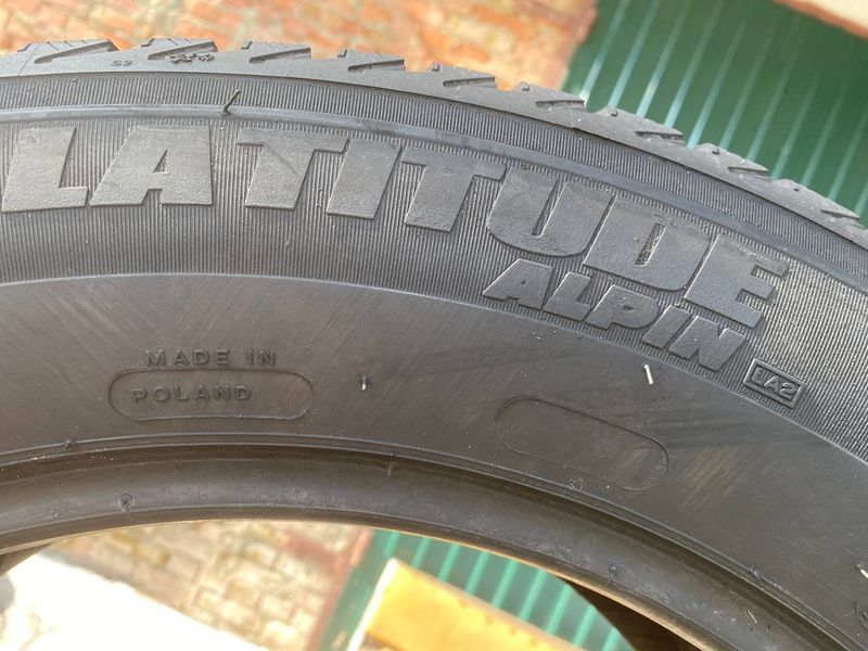 255/55R18 Michelin Latitude Alpin LA2 0851 фото