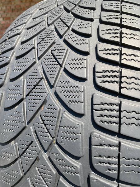 265/50R19 Dunlop SP Winter Sport 3D d0192 фото