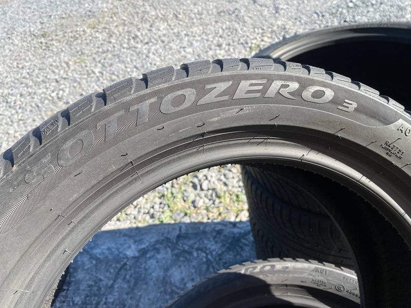 205/50R17 Pirelli Sottozero 3 0227 фото