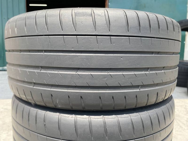 225/35R19 Michelin Pilot Sport 4S 0903olx фото