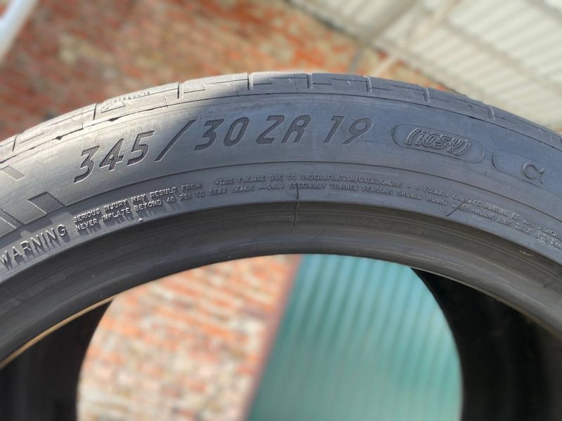 345/30R19 Michelin Pilot Sport PS2 01157olx фото