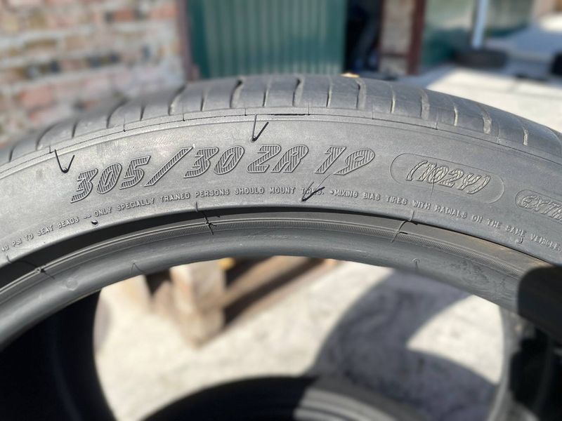 305/30R19 Michelin Pilot Sport PS2 01158olx фото