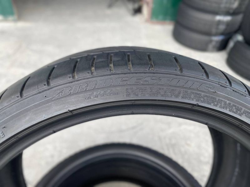 225/35R19 Bridgestone Potenza RE 050 A 0904 фото