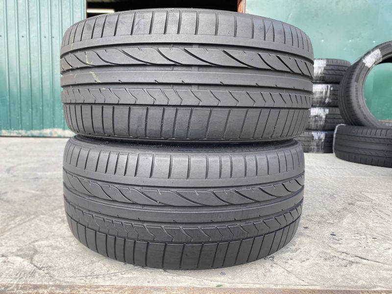 225/35R19 Bridgestone Potenza RE 050 A 0904 фото