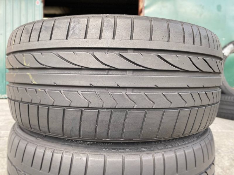 225/35R19 Bridgestone Potenza RE 050 A 0904 фото