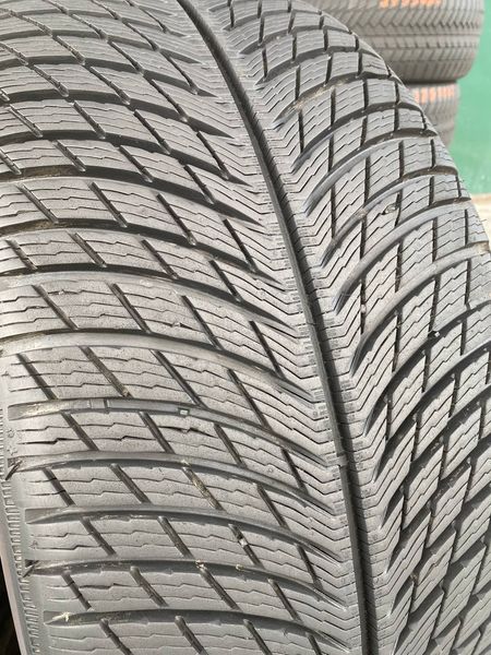 275/50R21 Michelin Pilot Alpin5 Suv 01472 фото