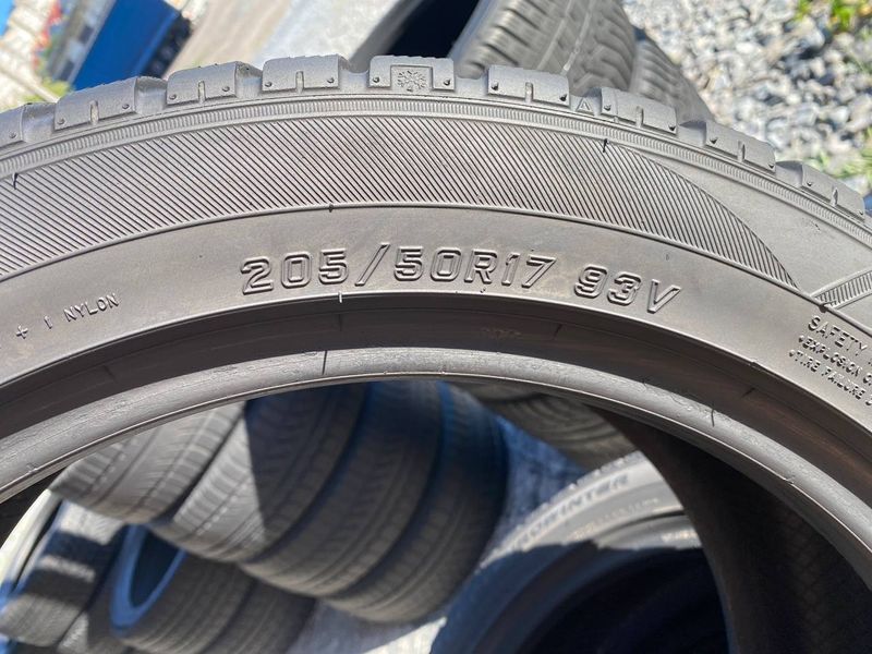 205/50R17 Falken HS449 EuroWinter 0749 фото