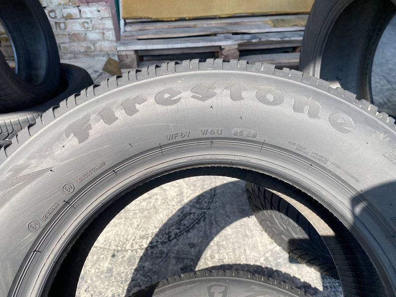 215/65R16 Firestone WinterHawk 4 0702 фото