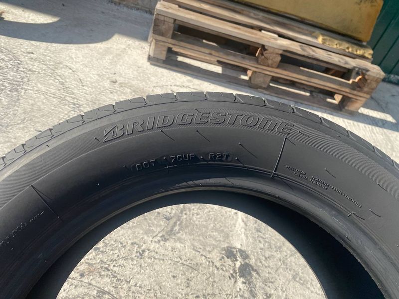 225/55R17 Bridgestone Turanza T001 2M0377olx фото