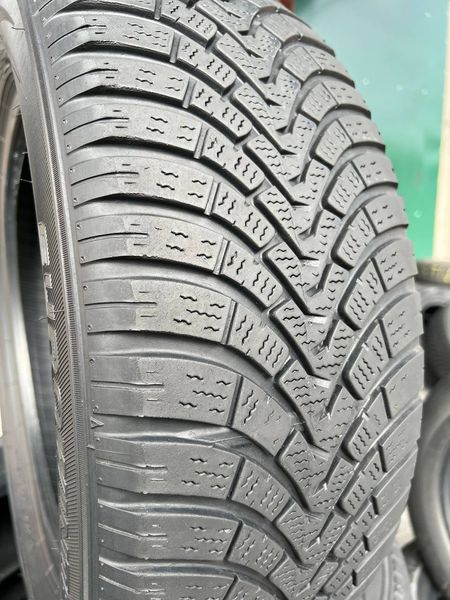 215/60R17 Falken EuroWinter HS01 SUV 01895 фото