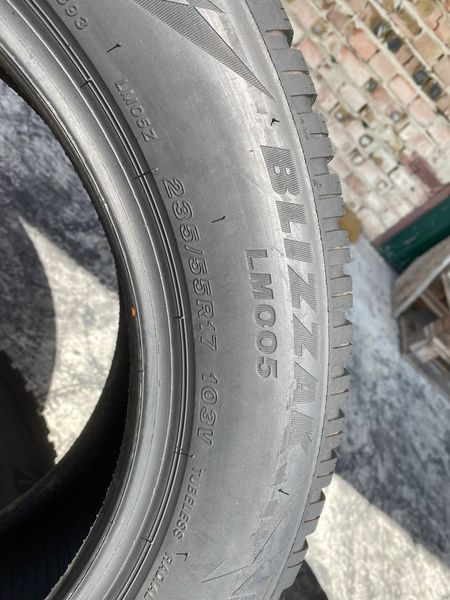 235/55R17 Bridgestone Blizzak LM005 01475 фото