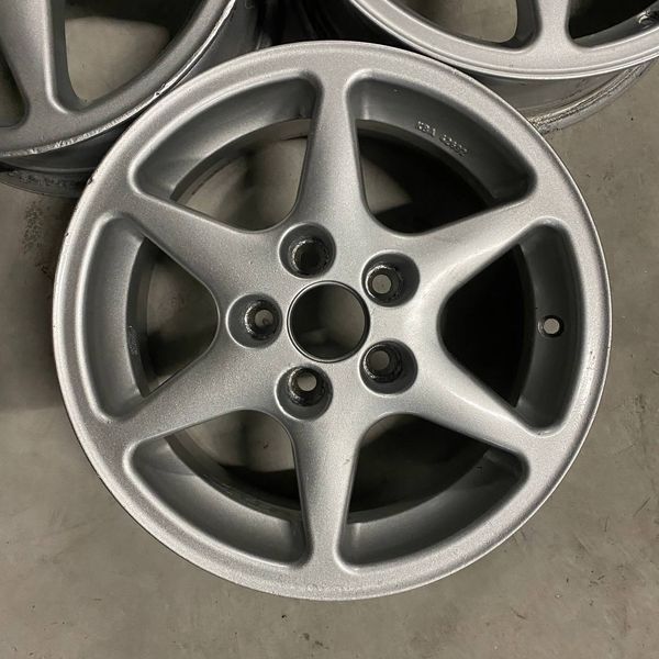 5x100 R14 (6J, ET37) Volkswagen, Subaru, Toyota  d031 фото