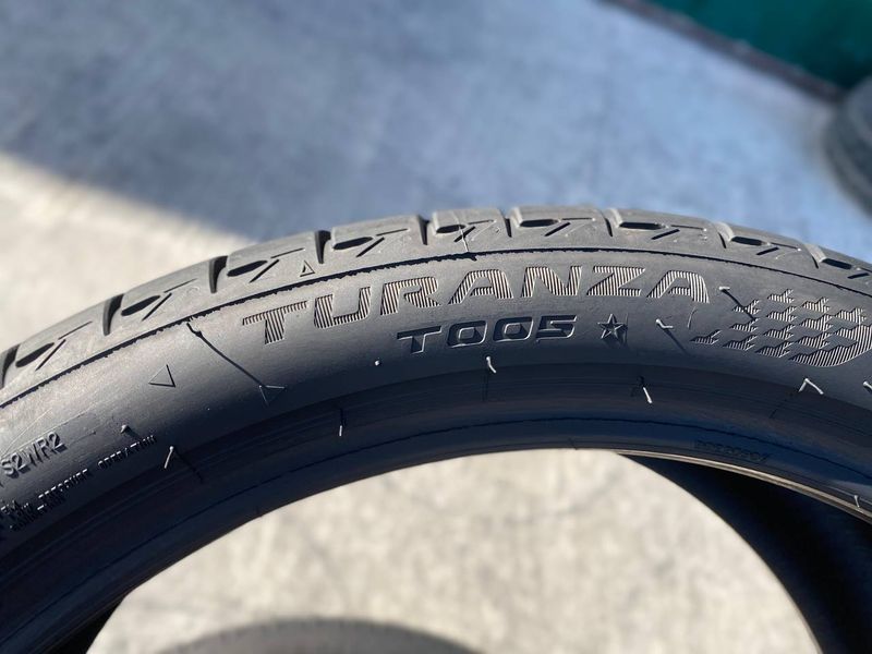 255/35R19 Bridgestone Turanza T005 01162olx фото