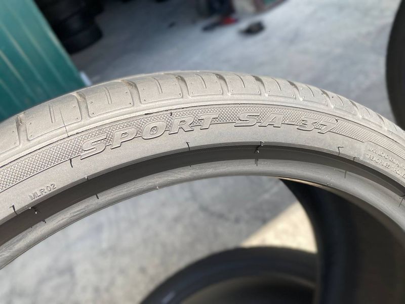 245/35R20 Trazano Sport SA-37 d0113 фото