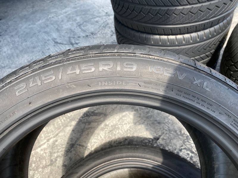 245/45R19 Nokian WR A3 0857 фото