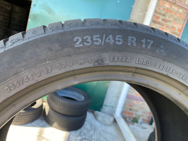 235/45R17 Continental ContiWinterContact TS830P 01568 фото