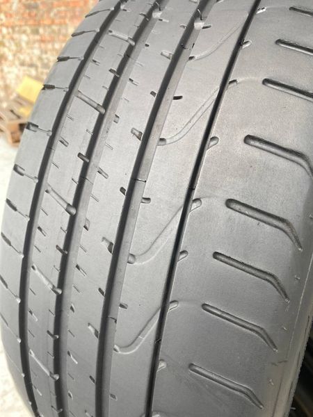 225/40R19 Pirelli P Zero 0958 фото