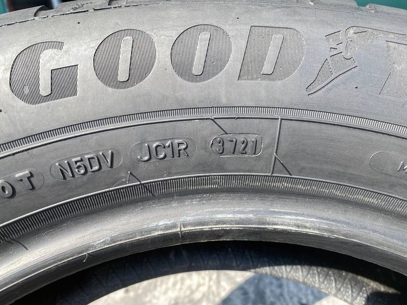 245/55R17 Goodyear UltraGrip Performance d0380 фото