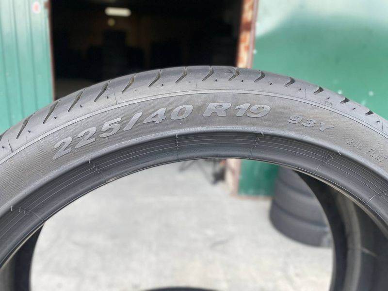 225/40R19 Pirelli P Zero 0958 фото