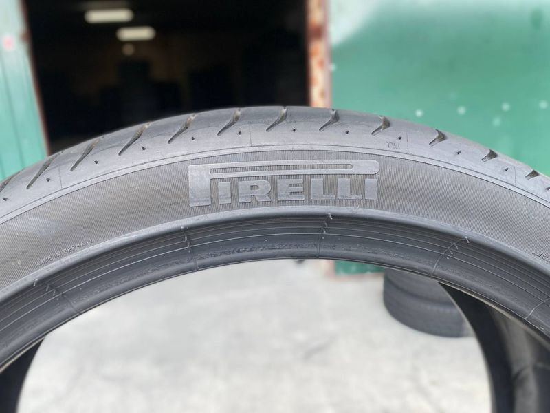 225/40R19 Pirelli P Zero 0958 фото