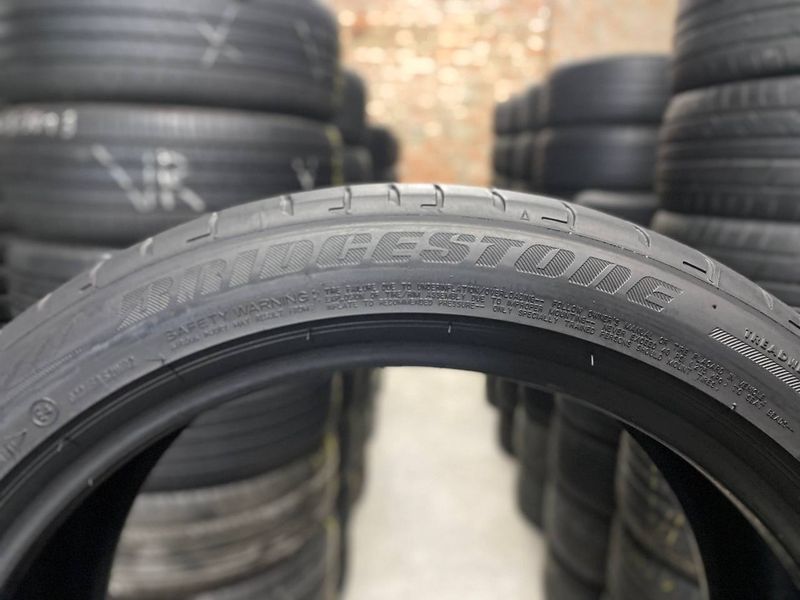 225/45R18 Bridgestone Potenza S001 0815olx фото