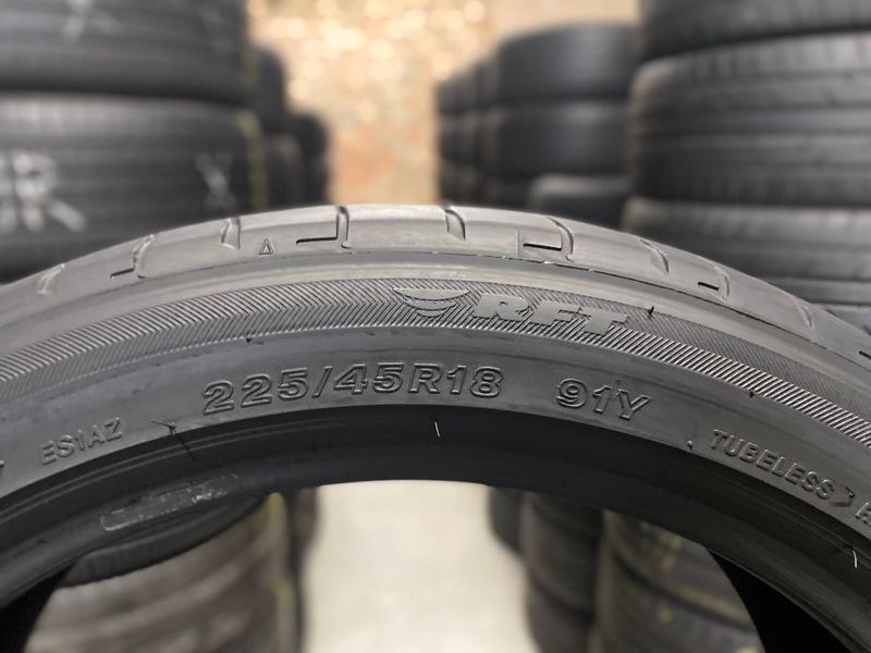 225/45R18 Bridgestone Potenza S001 0815olx фото